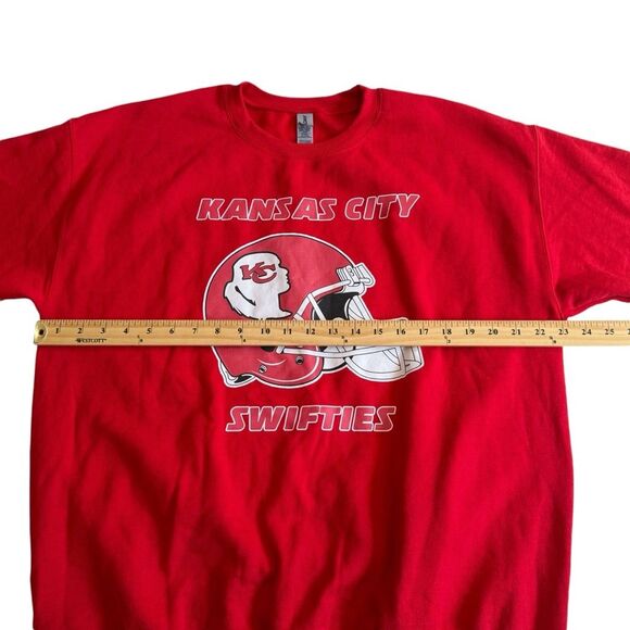 Kansas City Chiefs Swifties Sweatshirt Double Sided Red Taylor Swift Sz XL - Picture 4 of 10